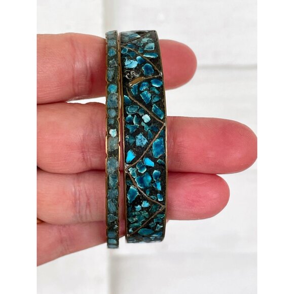 Vintage 1960s Crushed Blue Turquoise India Brass Bangle Bracelets - Picture 2 of 14